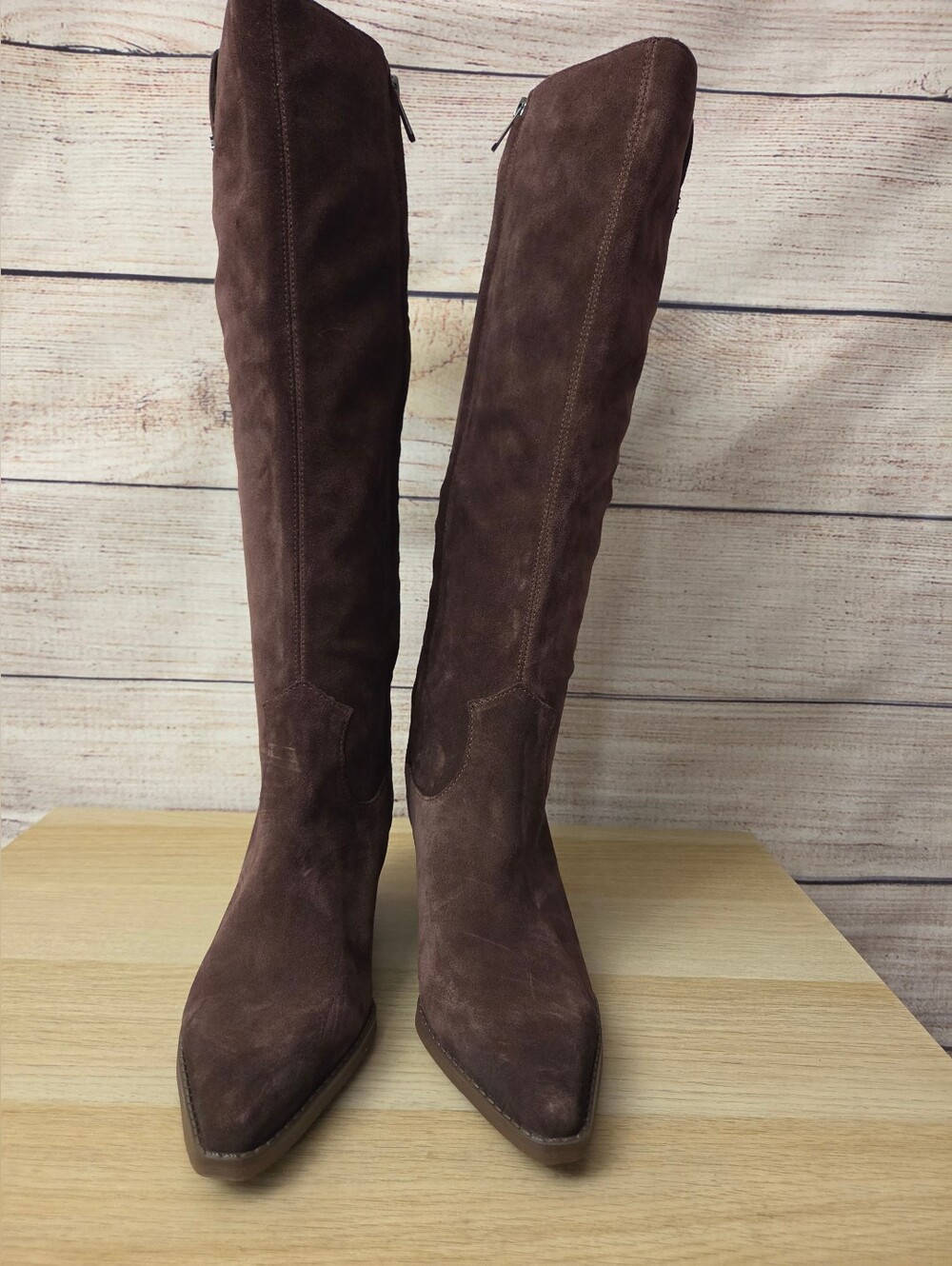 Wyatt Knee High Boot. - Picture 4 of 10